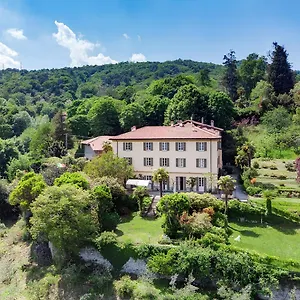Corti Lakeview Como